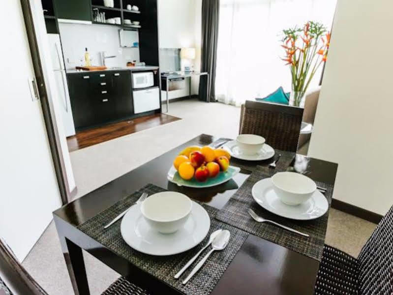 Quest Apartamentos Suva Exterior foto